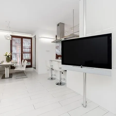Modern Minimalism Apartment Near Poznan Old Market By Noclegi Renters Exterior photo