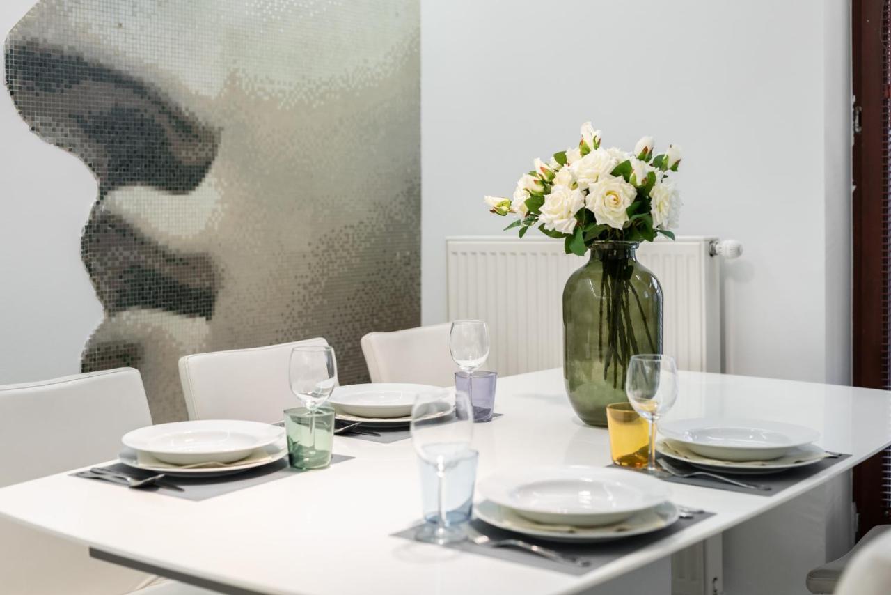 Apartamento Modern Minimalism Near Old Market By Renters